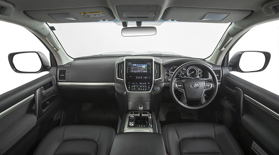 2017 Toyota Land Cruiser 200 Series Altitude