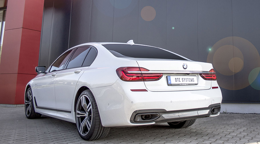 2017 DTE Systems BMW 750d xDrive