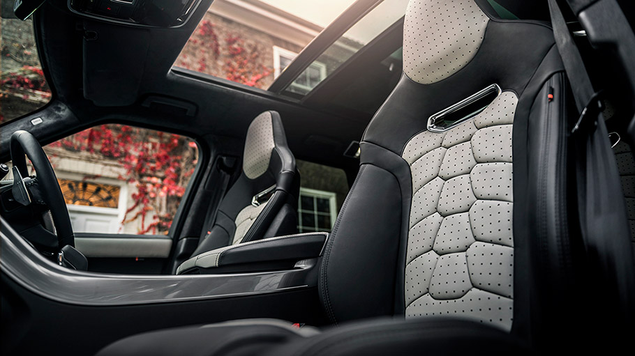 2018 Kahn Design Land Rover Range Rover Sport SVR