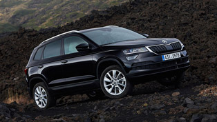 skoda team rolls out the 250,000th karoq! check it out! 