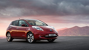 both generations of nissan leaf celebrated in what car? used car of the year 2021