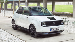 honda e is named 2021 world urban car 