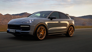 porsche showcases new cayenne turbo gt 