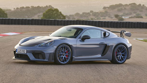 2022 porsche 718 cayman gt4 rs
