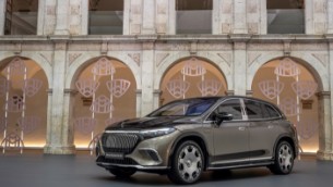 mercedes-benz eqs suv maybach